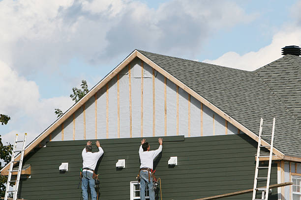Professional Siding Contractor technician working in Milford, NJ